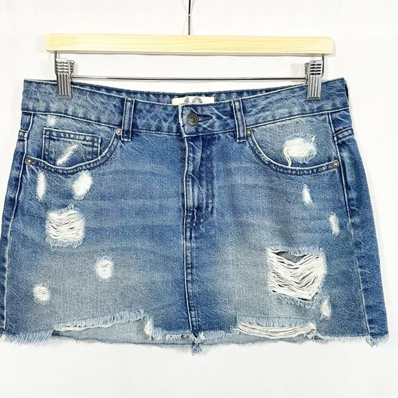 Free People Out Of Ordinary Denim Mini Skirt in Vintage Blue - Picture 4 of 11